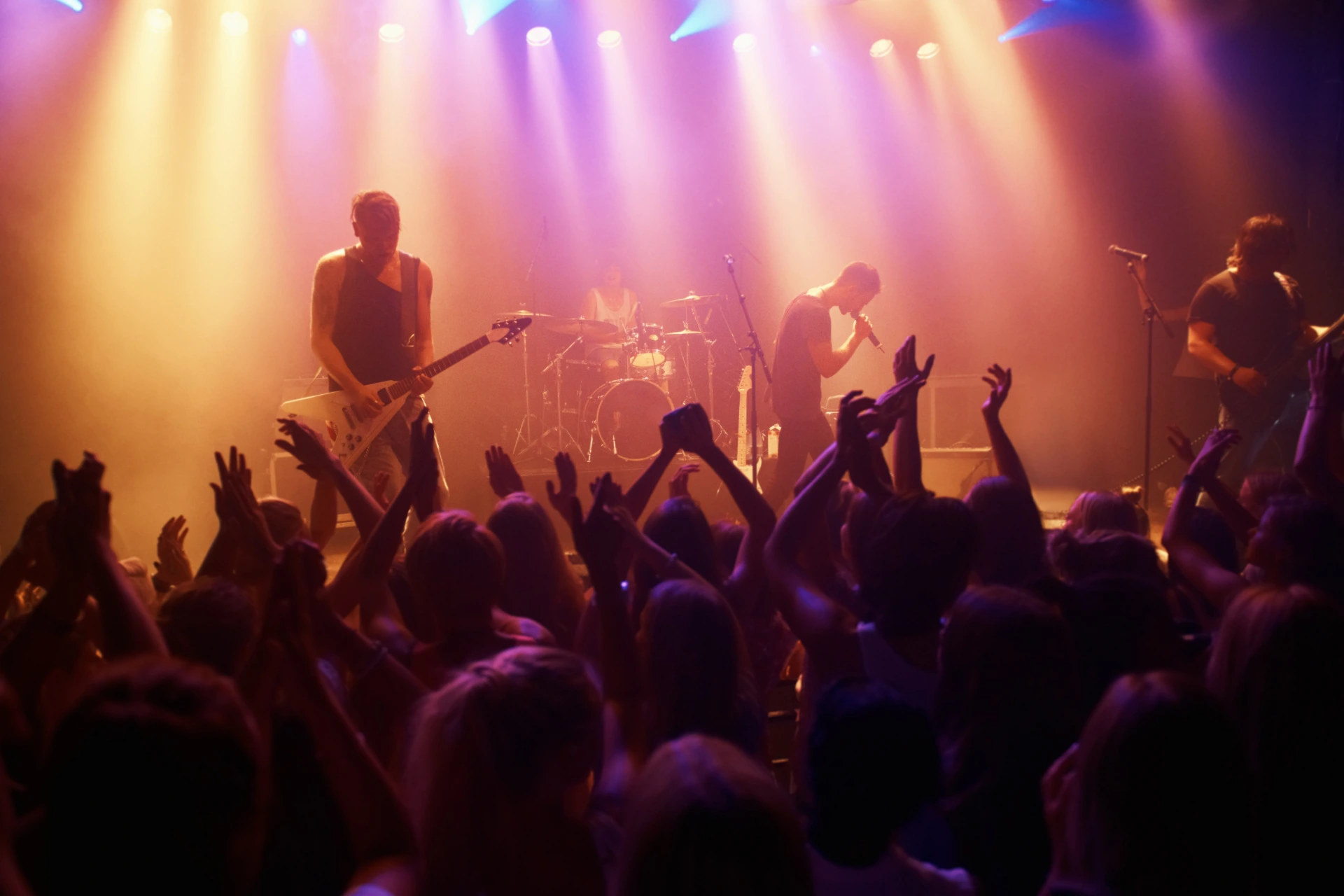 4-may-2025-dont-let-hearing-loss-get-in-the-way-of-music-a-guide-for-hearing-aid-users-in-concert-cover.webp