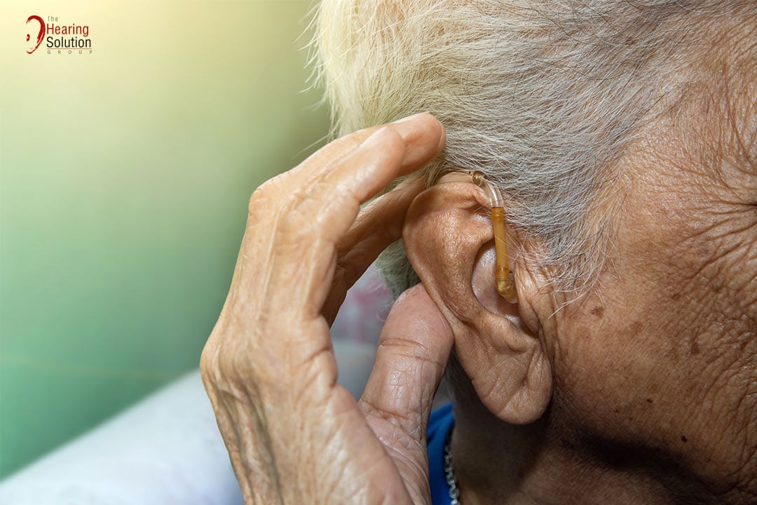 27-oct-2022-4-benefits-of-hearing-aids