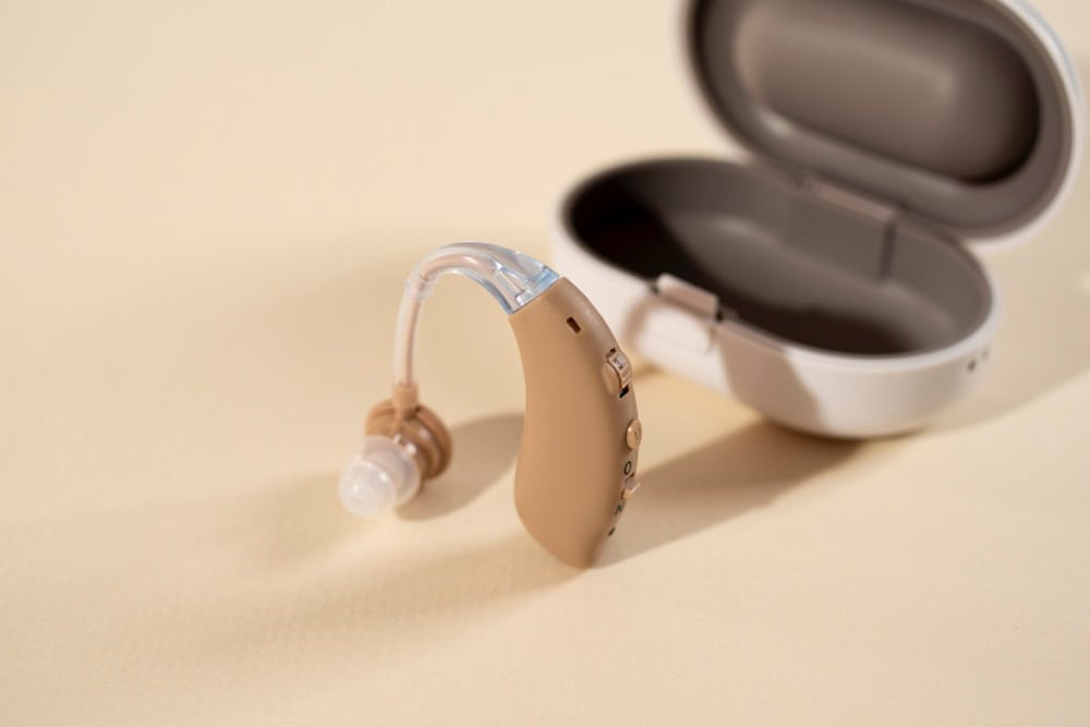 31-jan-2025-what-to-expect-when-wearing-a-hearing-aid-for-the-first-time