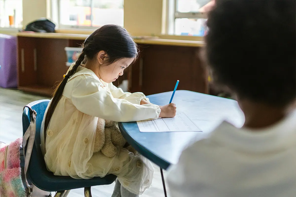 1-sep-2025-how-hearing-impairment-affects-young-students-learning-cover.webp