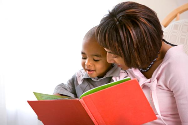 Petua untuk Meningkatkan Pemahaman dan Penghasilan Bahasa Anak Anda